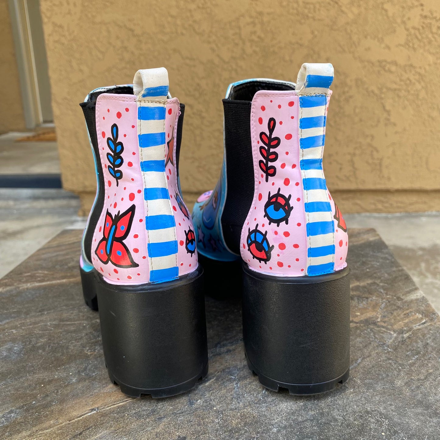 painted boots 7