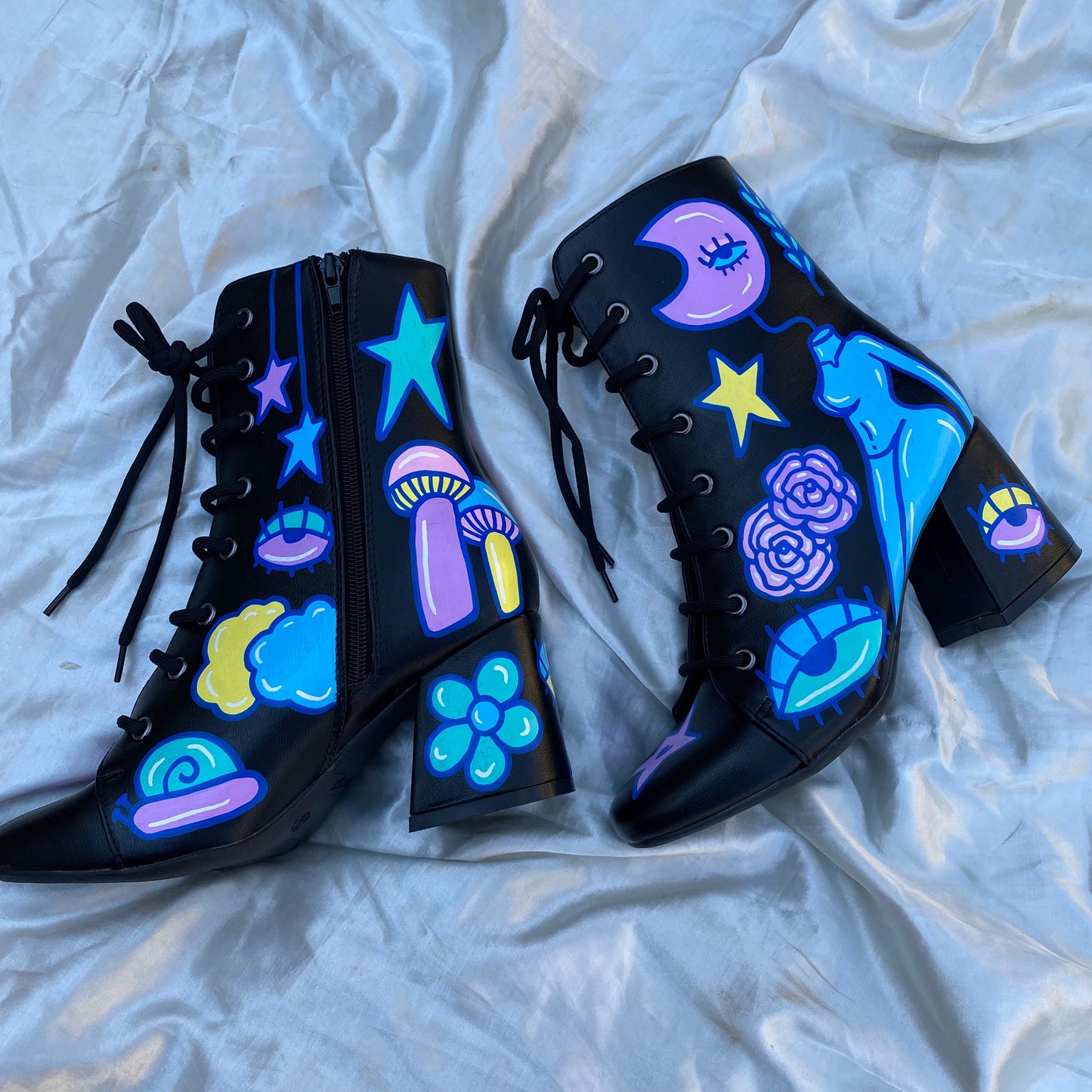 painted boots 6.5/7